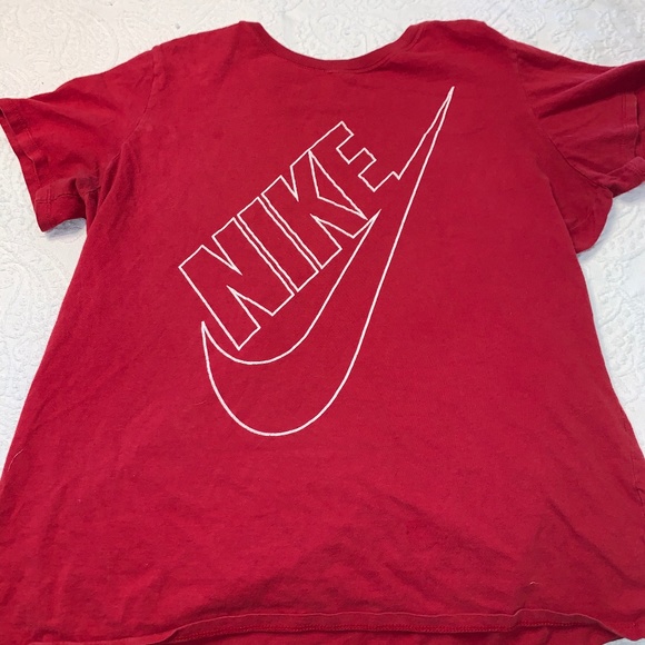 Nike T-shirt - Picture 2 of 3